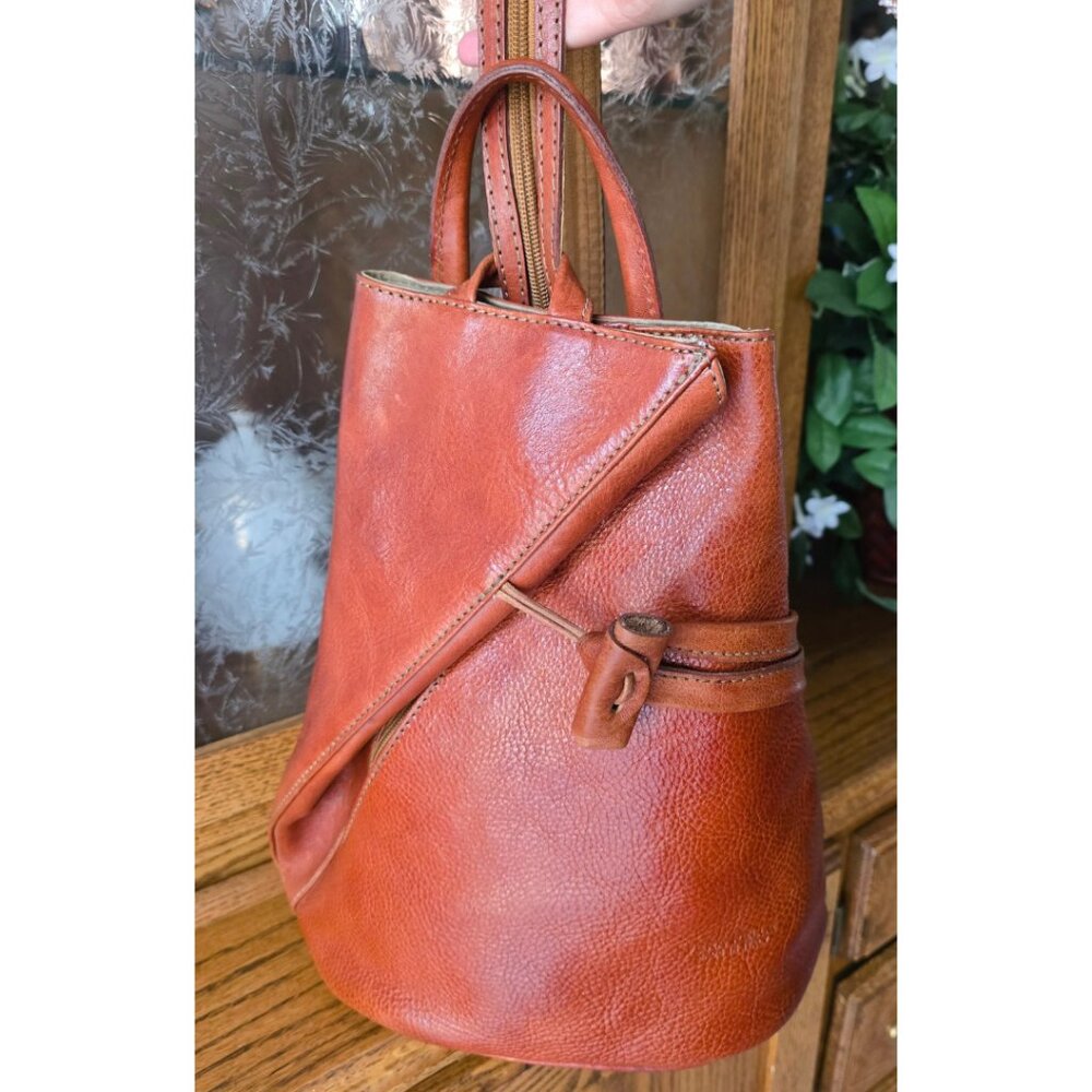 Italian leather fashion backpack